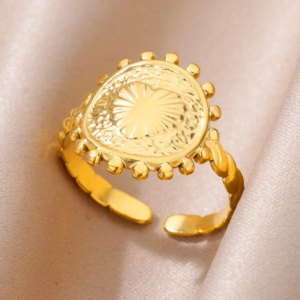 Vintage Women's Accessory Gifts