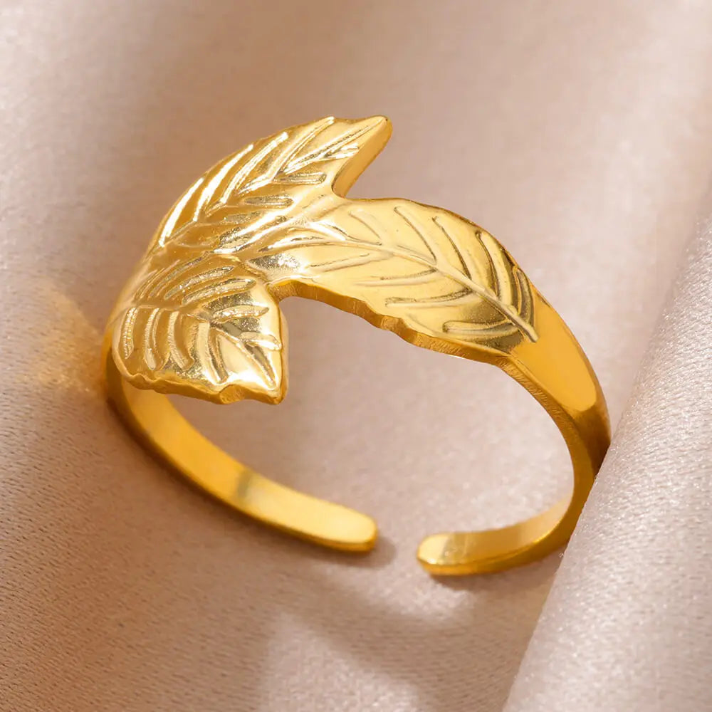 Vintage Women's Accessory Gifts