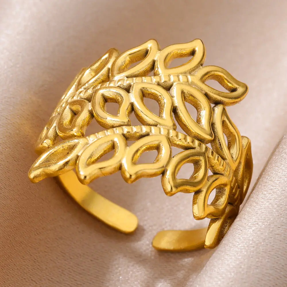 Vintage Women's Accessory Gifts