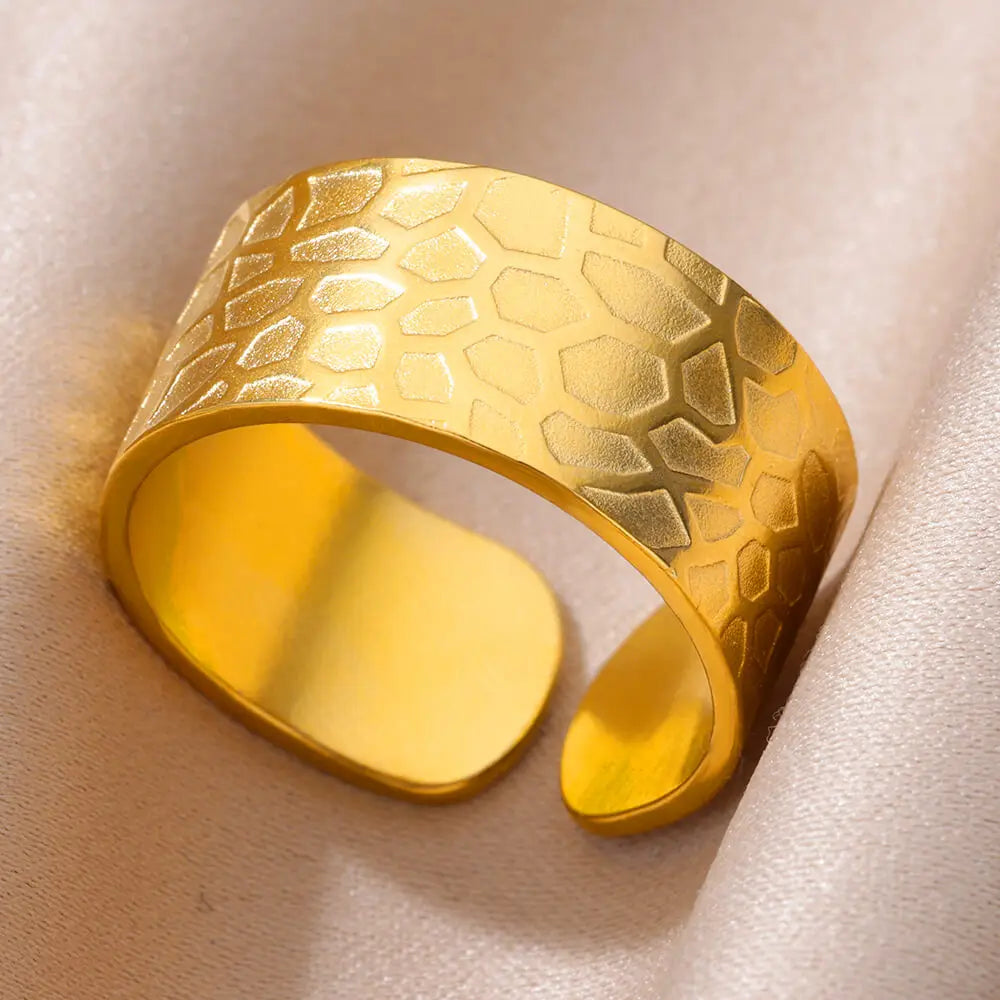 Vintage Women's Accessory Gifts