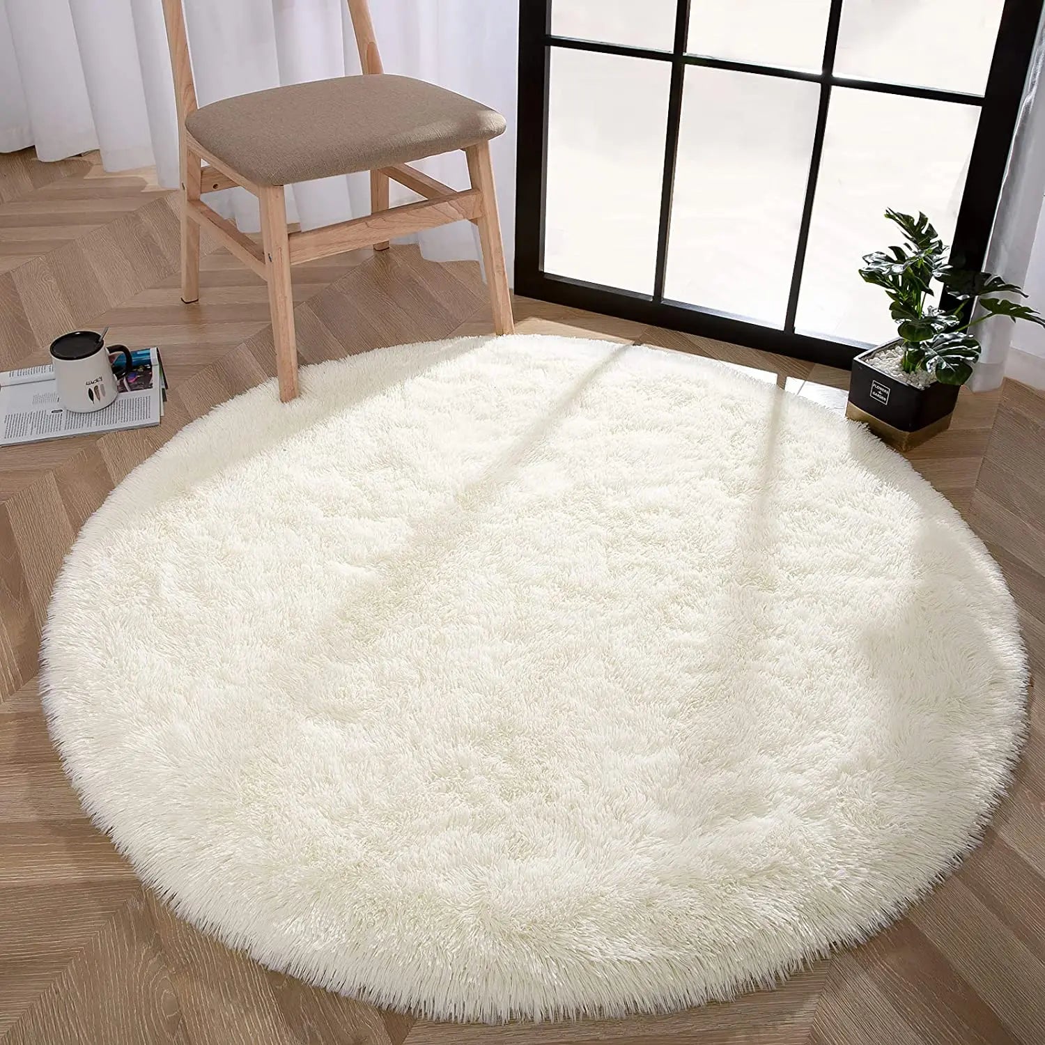 Round Plush Carpet